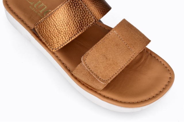 SANDALIAS CAMEL-BRONCE TOKIO