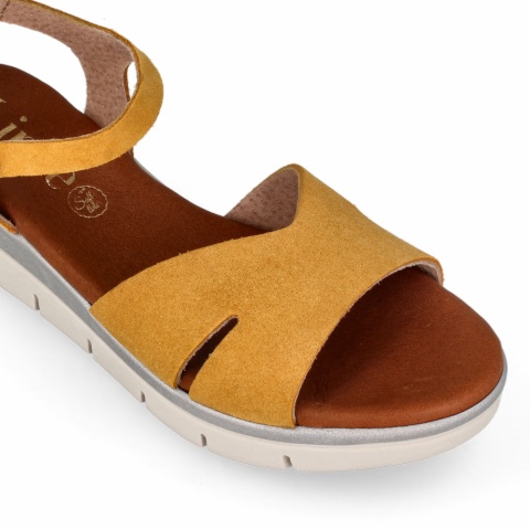 SANDALIAS OCRE VENECIA