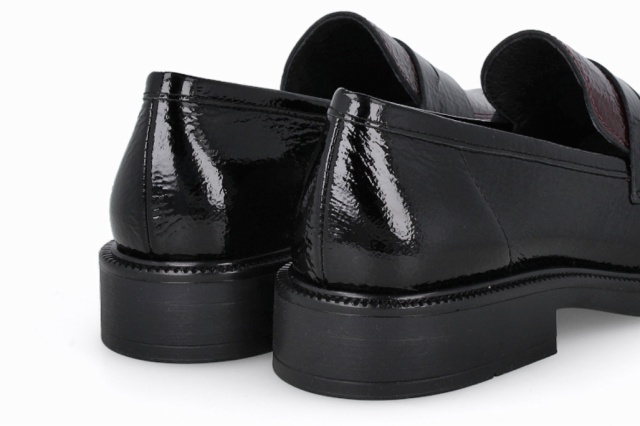 MOCASIN CHAROL NEGRO