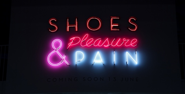 Shoes: pleasure and pain, Londres se llena de calzado